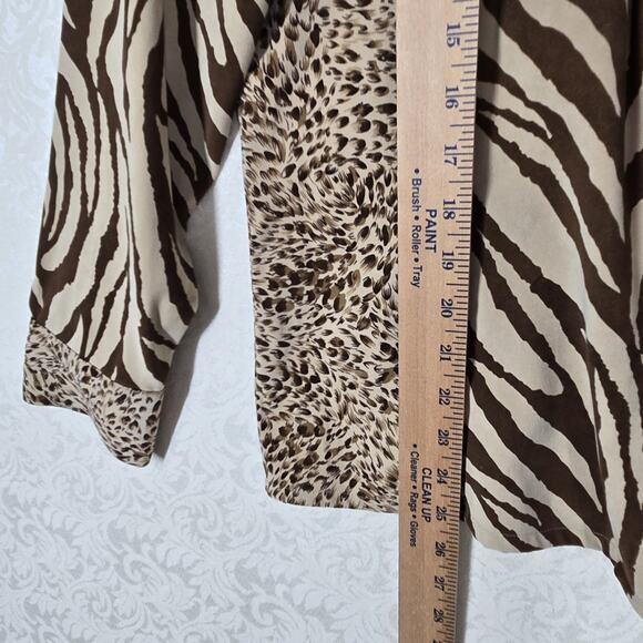 VTG Robert Louis Shirt Jacket Shacket sz M Brown Tan Animal Print Button Front - Picture 14 of 16